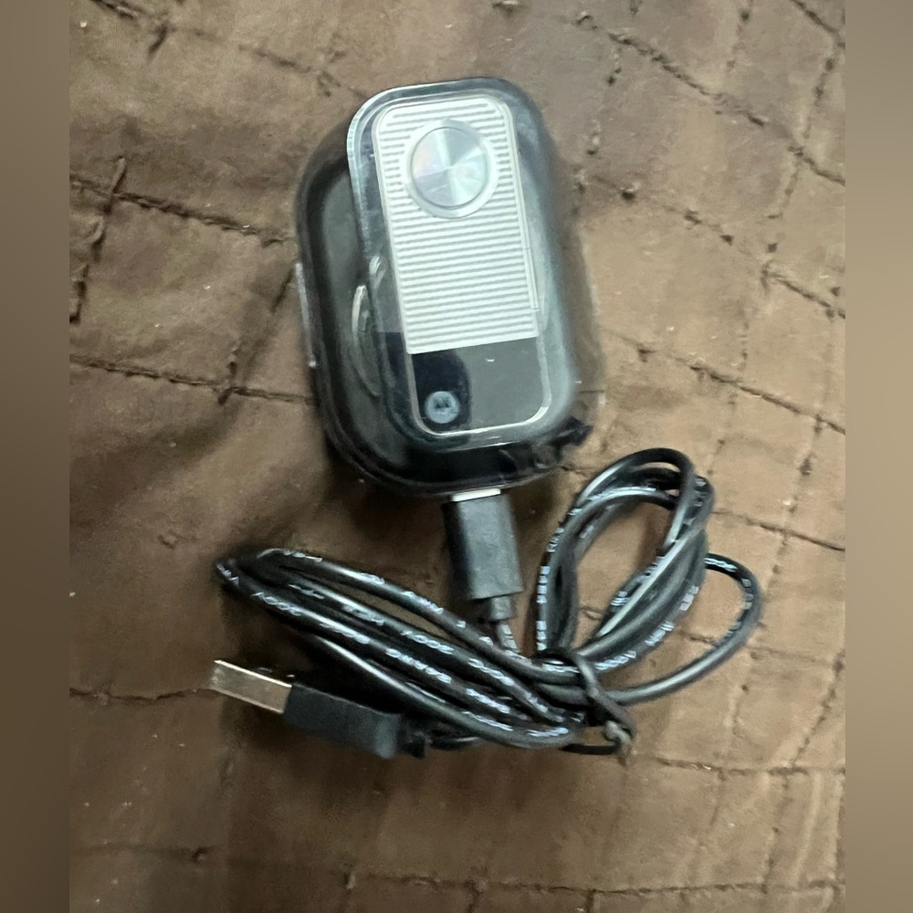 Motorola Single Earbud- Black